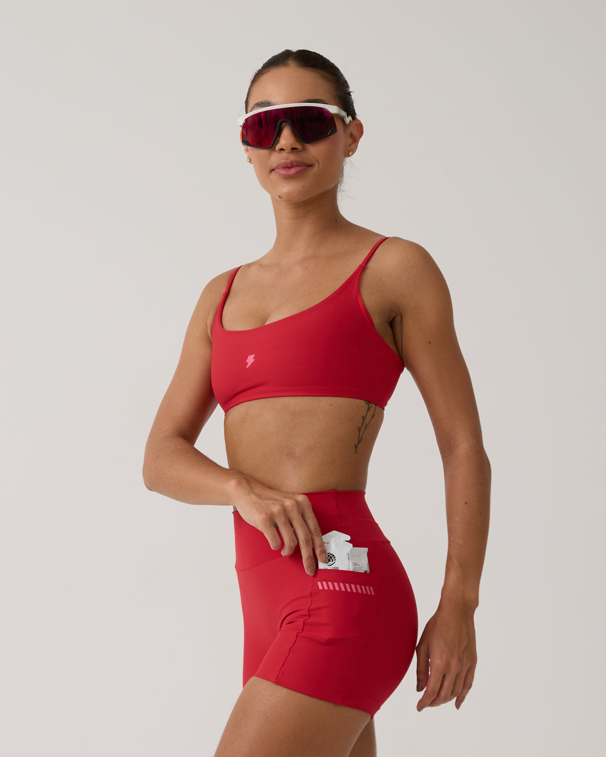 Short com Bolso Run Club - Vermelho