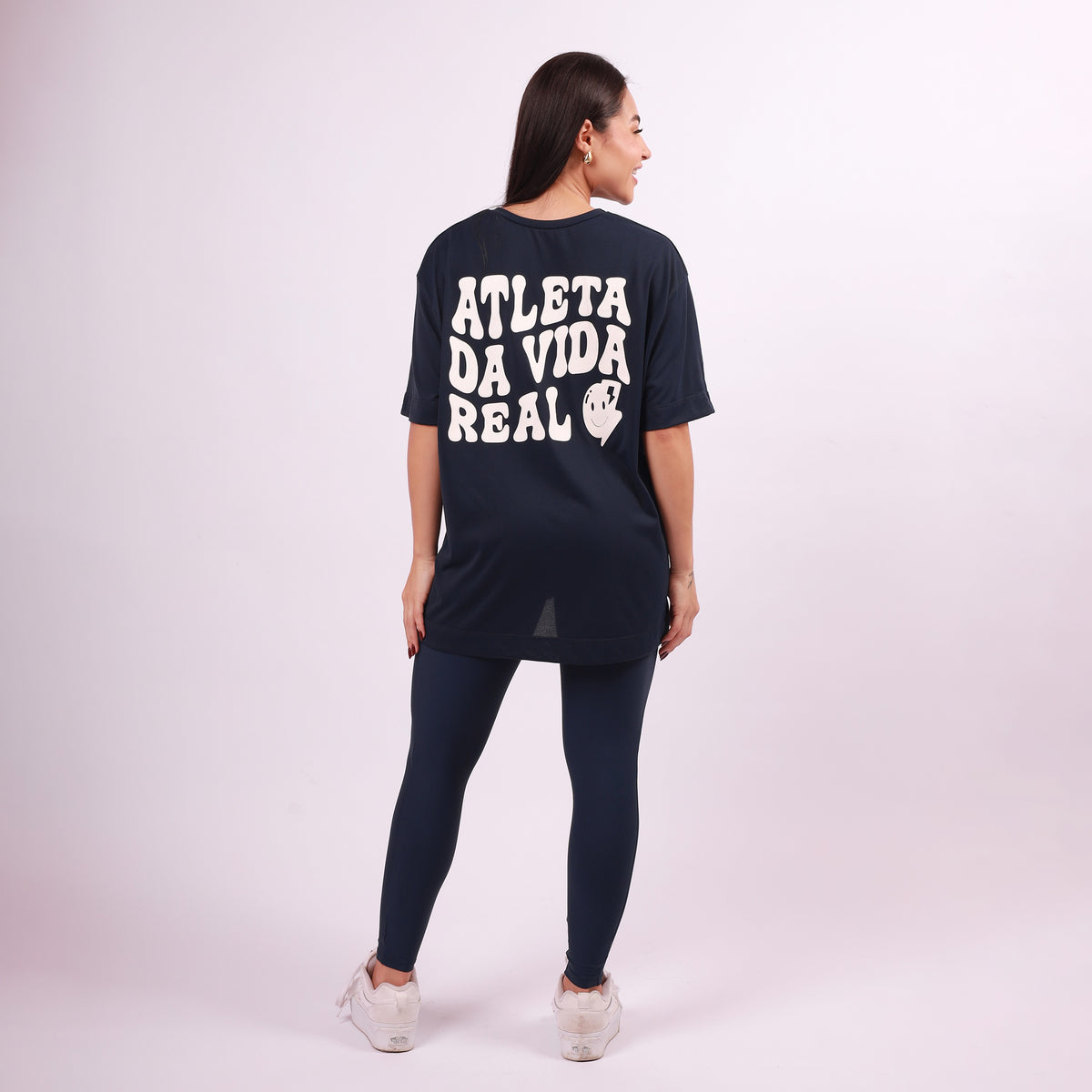 T-SHIRT OVERSIZED SPORT ATLETA - MARINHO e OFF WHITE
