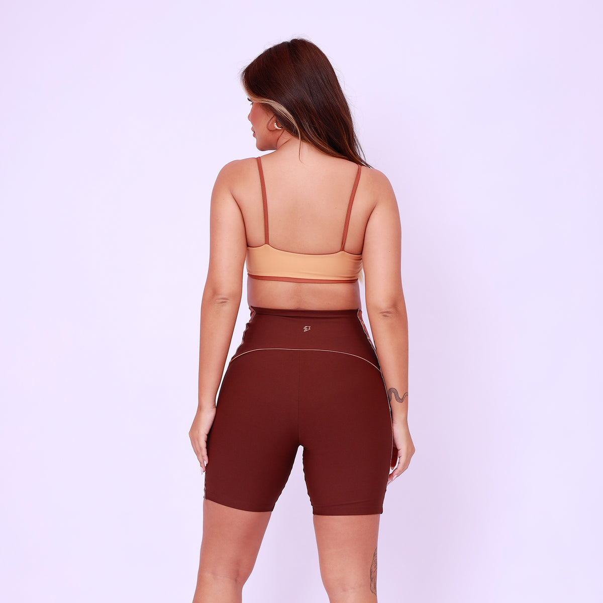 Bermuda Cós Anatômico Lateral Estampada - Onça Chocolate