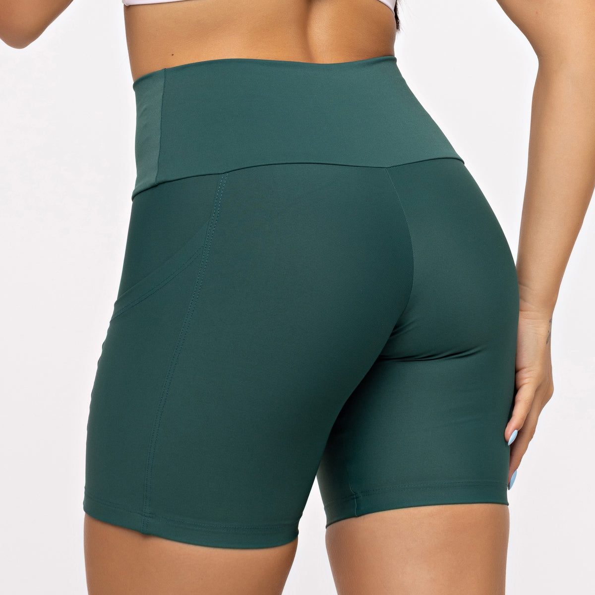 Bermuda Básica com Bolso - Esmeralda