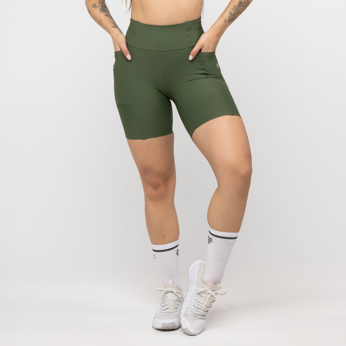 Bermuda com Bolsos Running - Verde Oliva