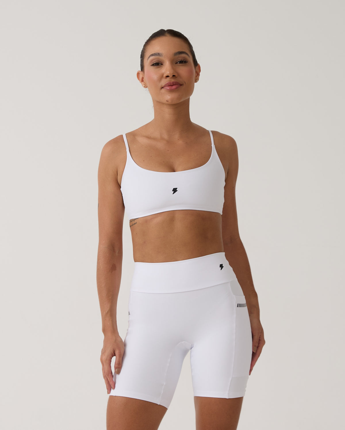Bermuda com Bolso Run Club - Branco
