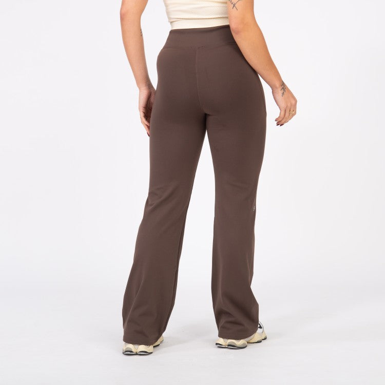 Calça Flaire Soft com Bolso - Castanho