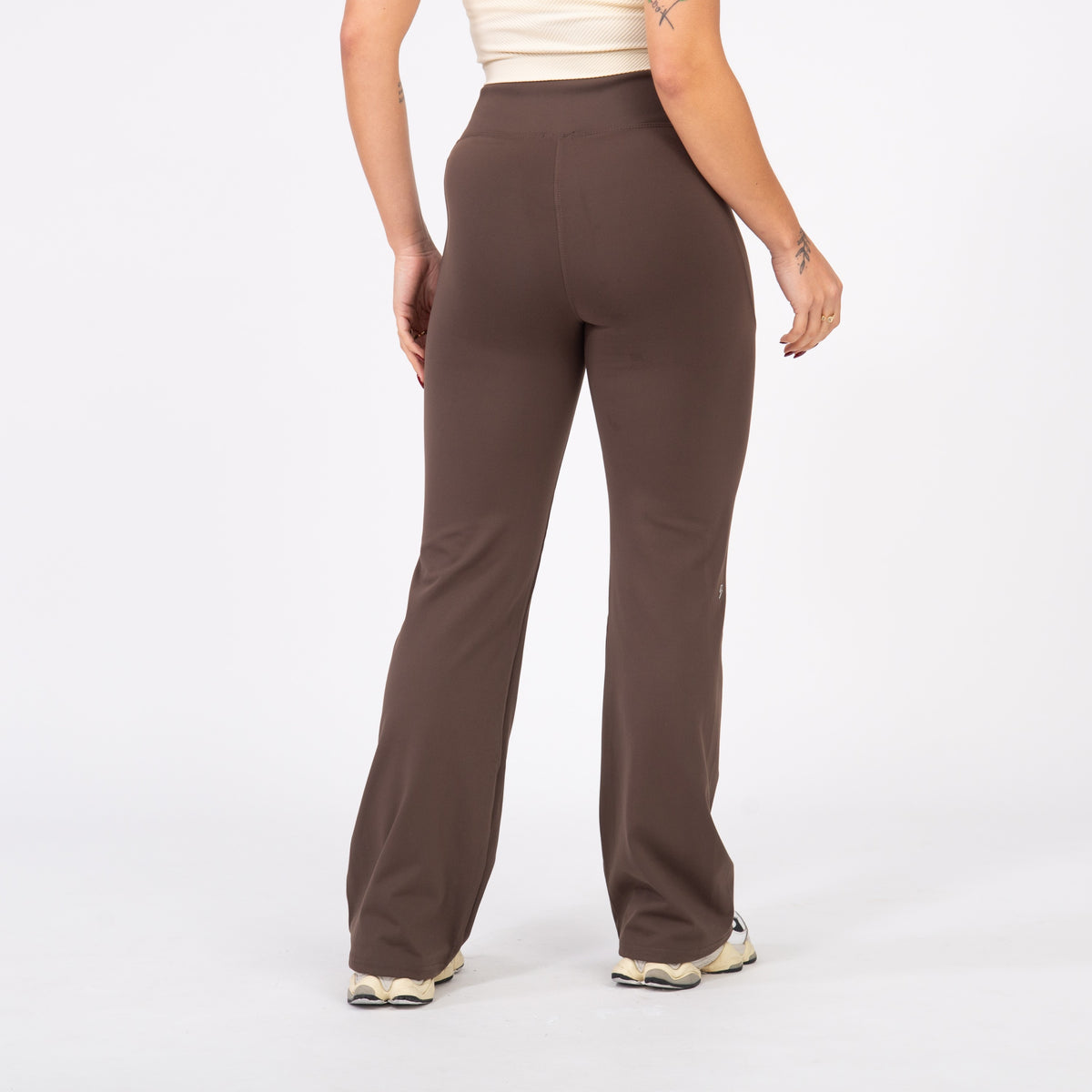 Calça Flaire Soft com Bolso - Castanho