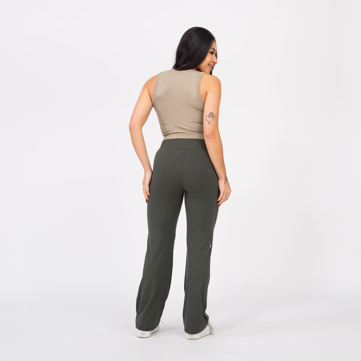 Calça Flaire Soft com Bolso - Verde Pinheiro