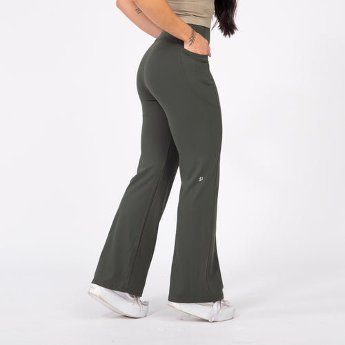 Calça Flaire Soft com Bolso - Verde Pinheiro