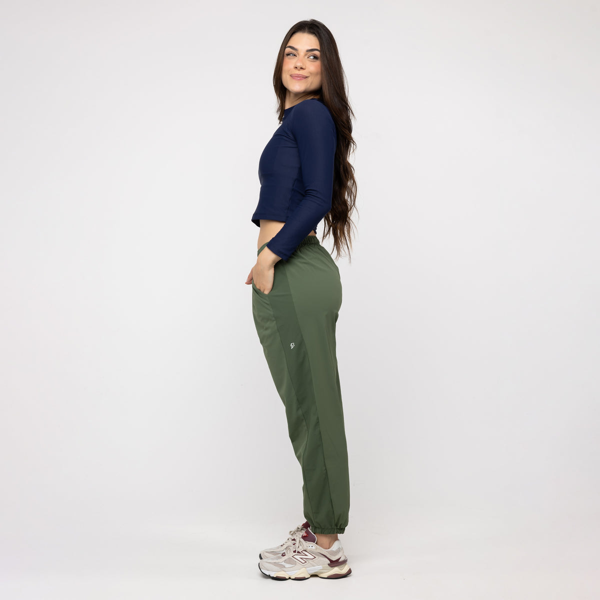 Calça Jogger Bolso Tech Fit - Verde Oliva