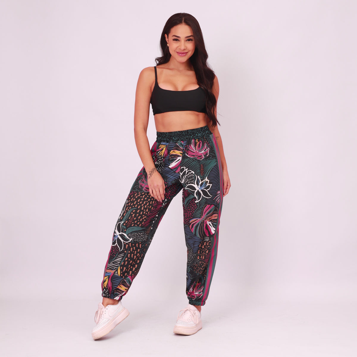 Calça Jogger Bolso High Tech - Inverno Tropical