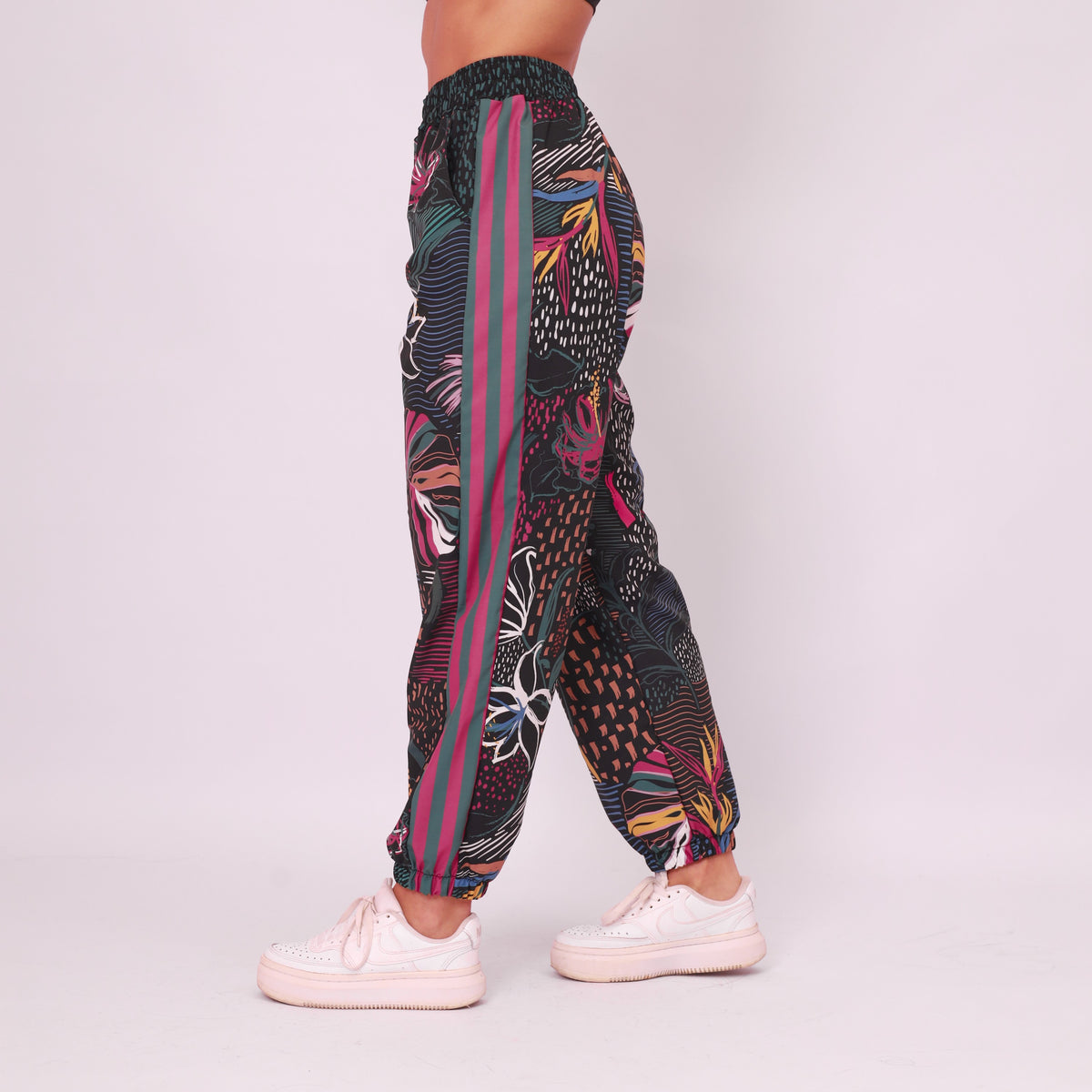 Calça Jogger Bolso High Tech - Inverno Tropical