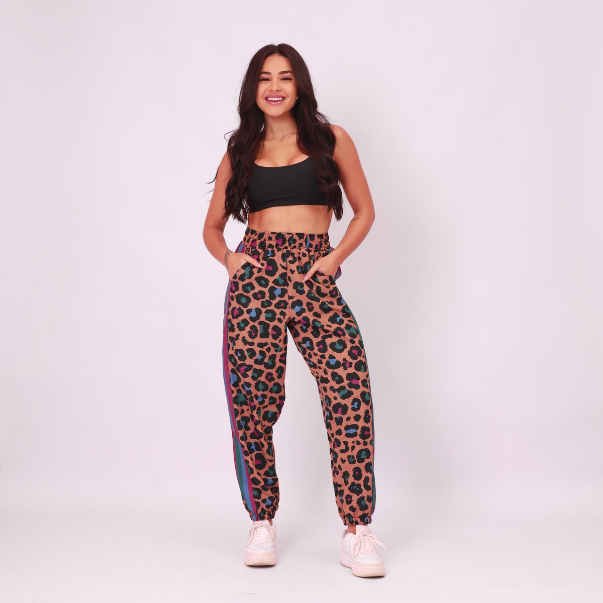 Calça Jogger Bolso High Tech - Onça Color