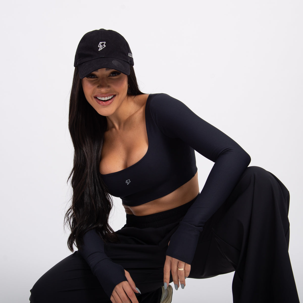 Top Cropped Manga Longa Sleek - Preto