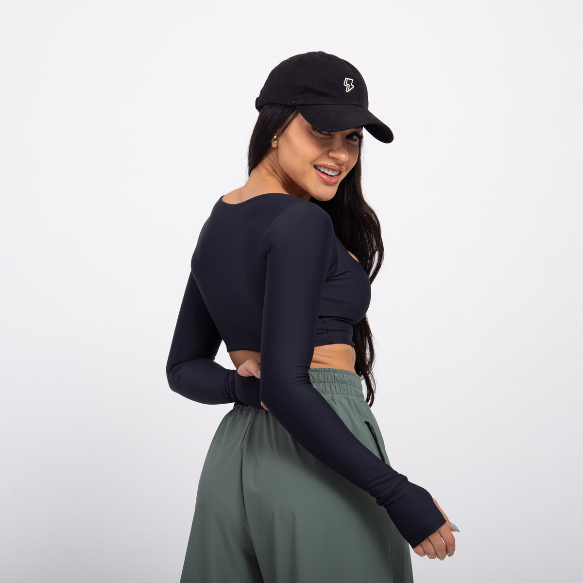 Top Cropped Manga Longa Sleek - Preto