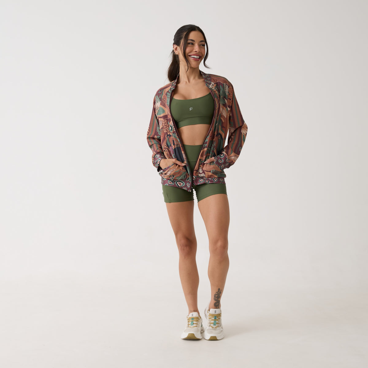 Jaqueta Bomber Estampada - Terra Nativa