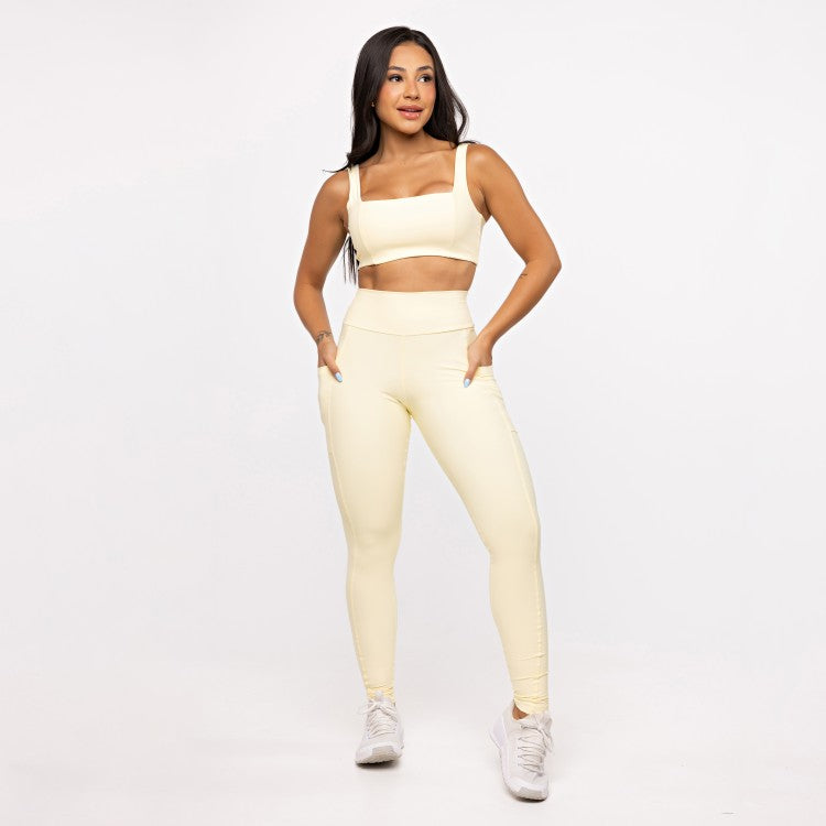 Legging Básica com Bolso - Manteiga