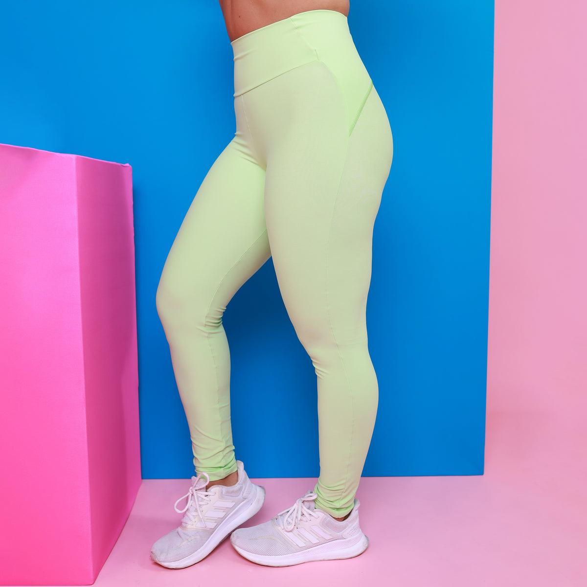 Legging Fit Bolso Cós - Verde Kiwi