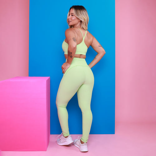 Legging Fit Bolso Cós - Verde Kiwi