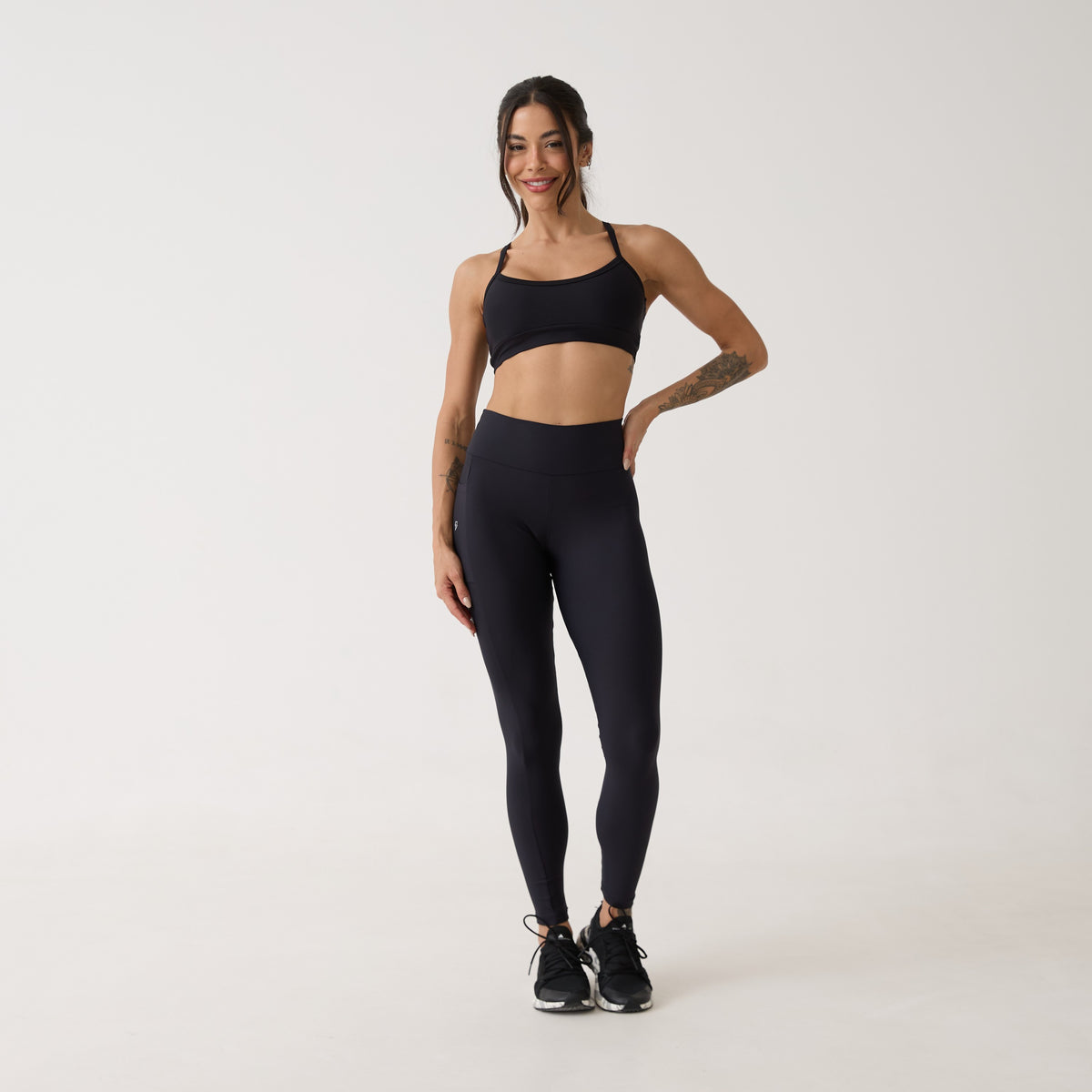 Legging Bolso Unilateral - Preto