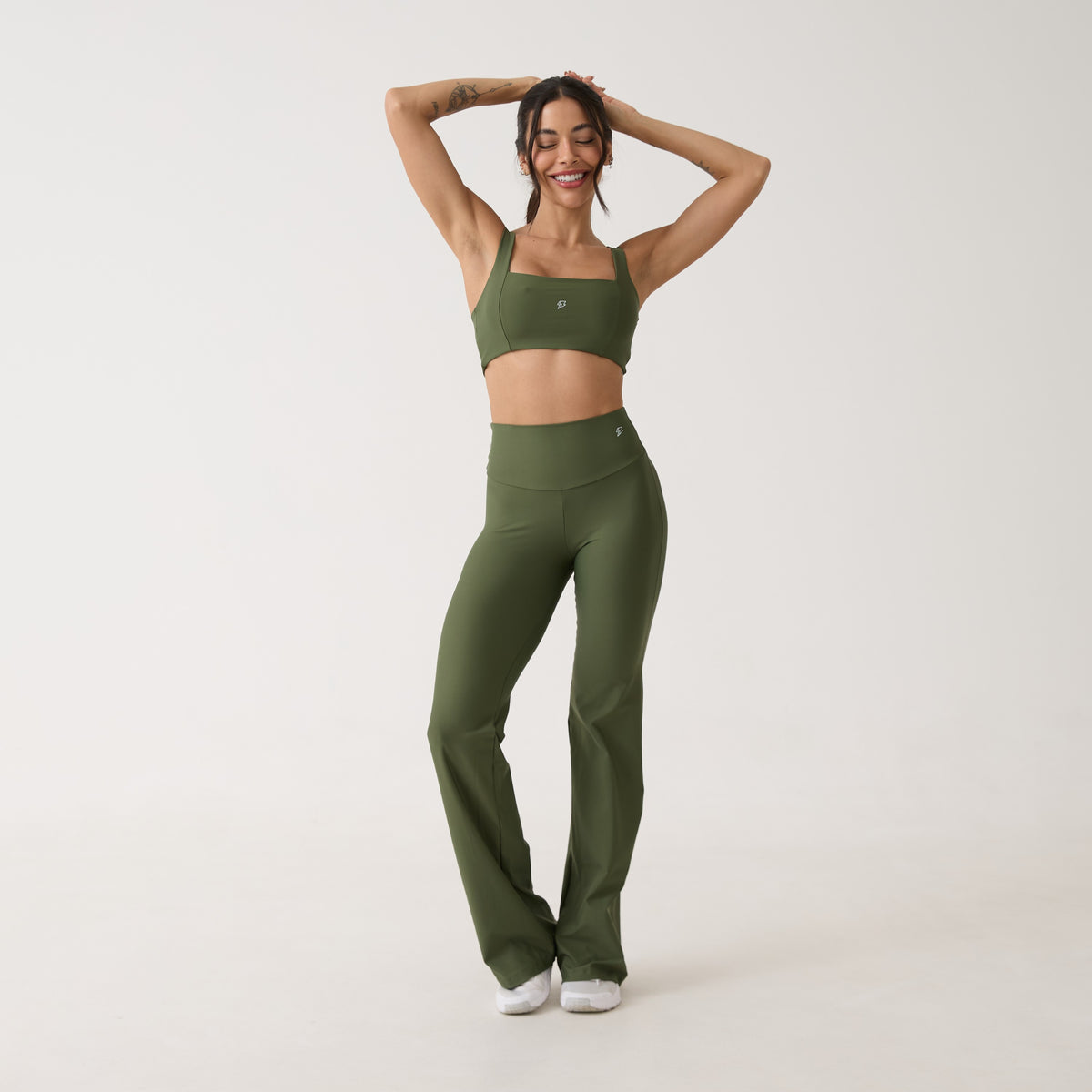 Calça Flare Element - Verde Oliva