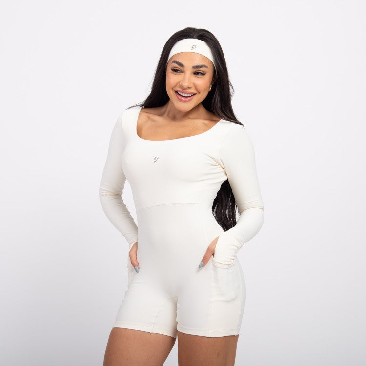 Macaquinho com Bolso Manga Longa Sleek - Off White