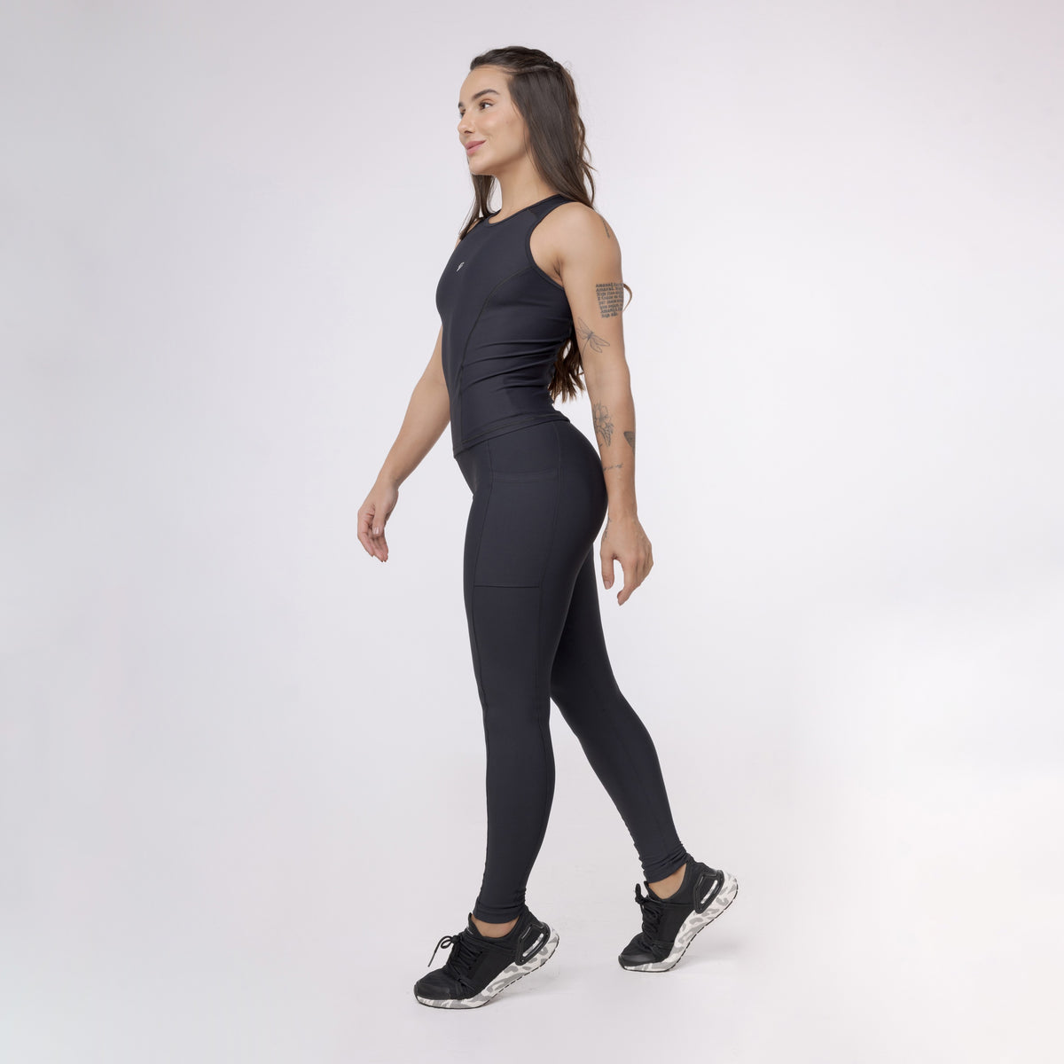 Legging Básica com Bolso - Preto