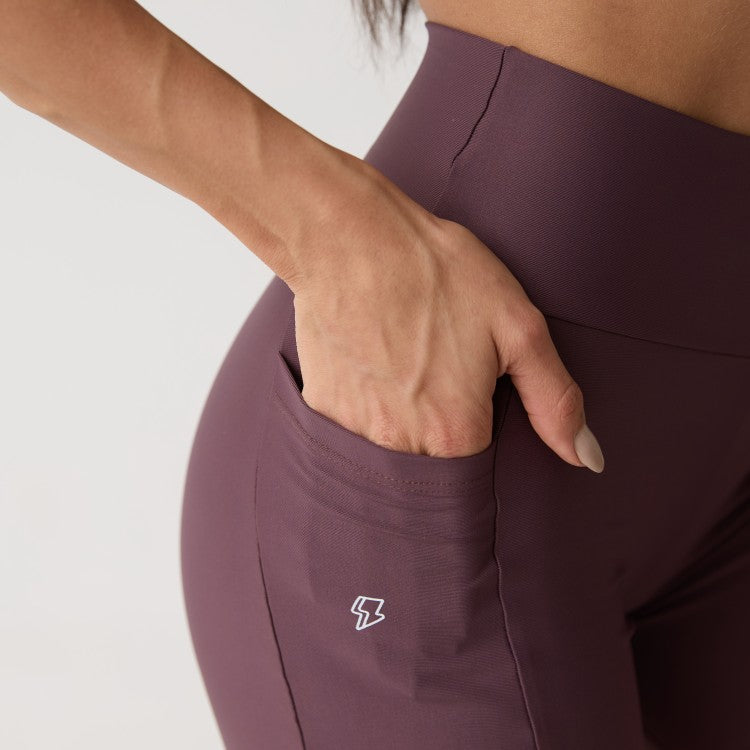 Short Bolso Unilateral - Ameixa