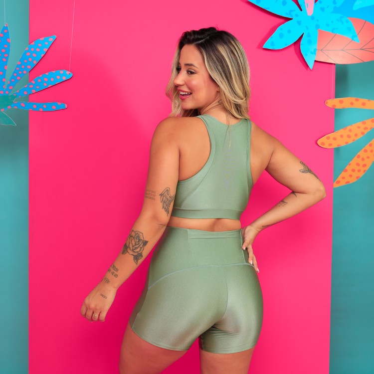 Short Fit Bolso Cós Shine - Verde Alecrim