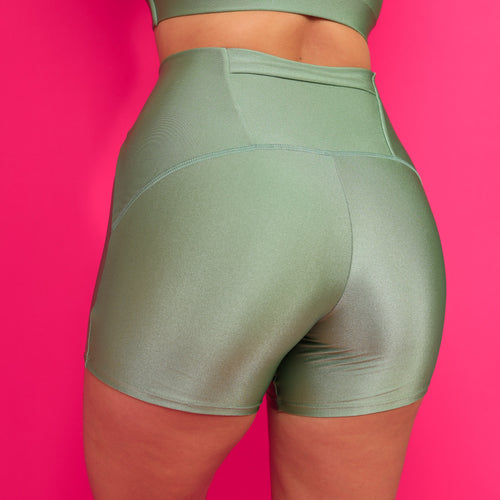 Short Fit Bolso Cós Shine - Verde Alecrim