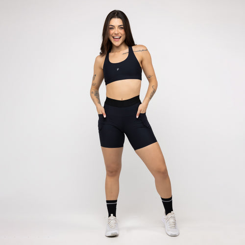 Short Alongado com Bolso e Cós de Elástico - Preto