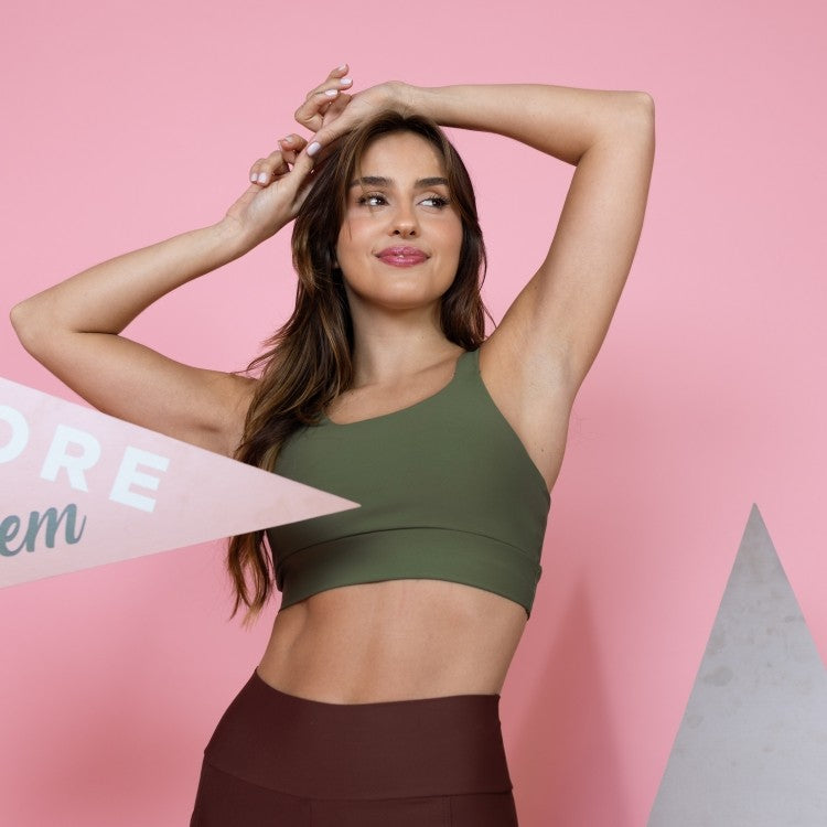 Top Camiseta Alça Larga - Verde Oliva