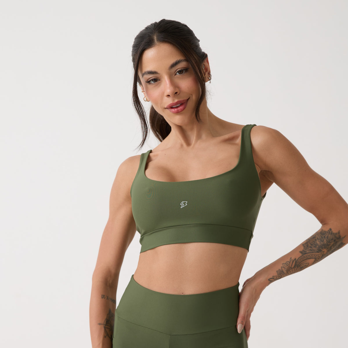 Top Camiseta Básico - Verde Oliva