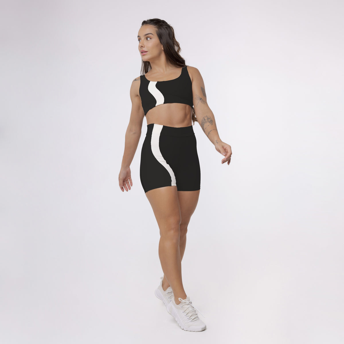 Top Camiseta Wave Bicolor - Preto e Off White