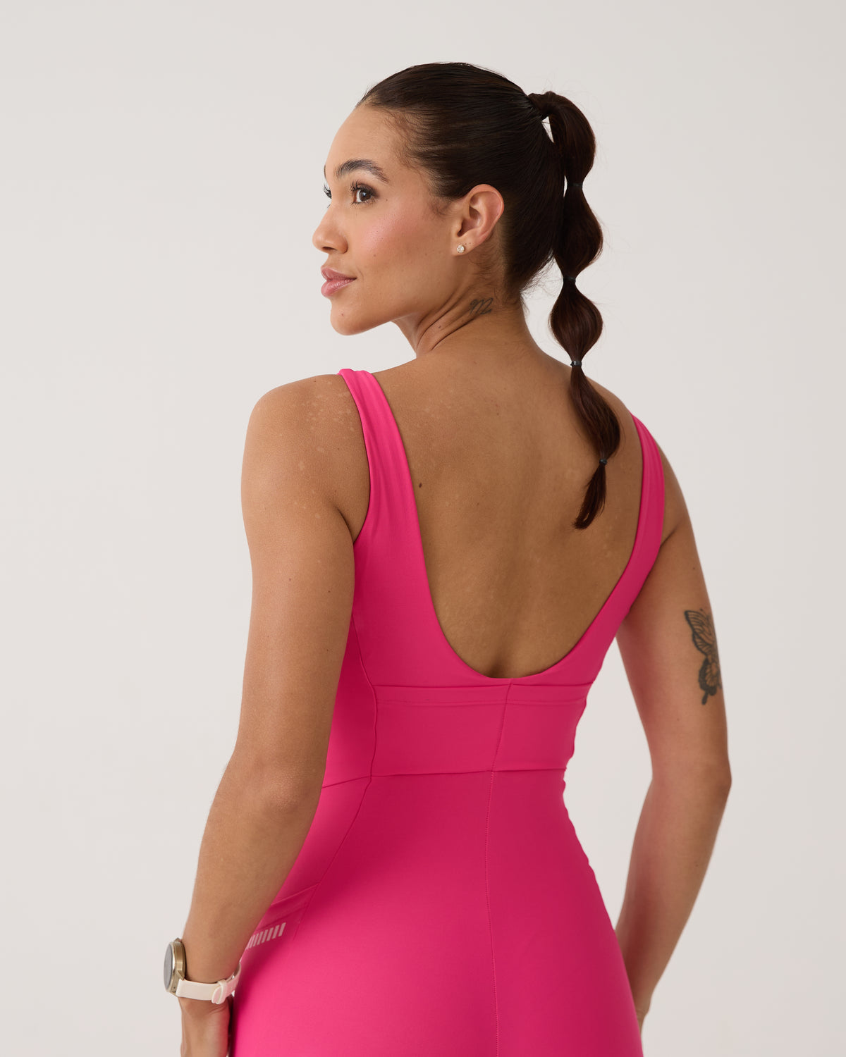 Macaquinho 6 Bolsos Run Club - Pink