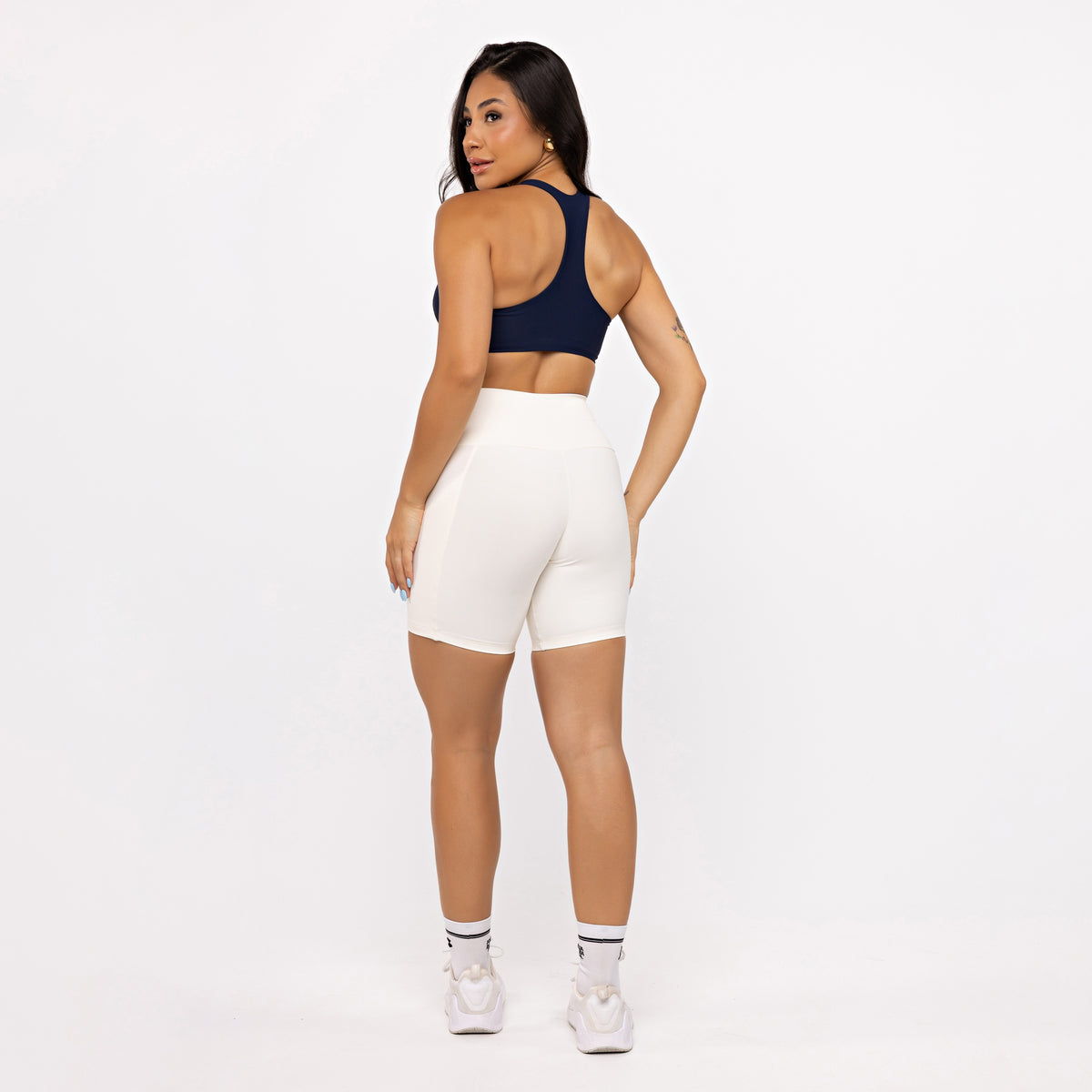 Bermuda Básica com Bolso - Off White