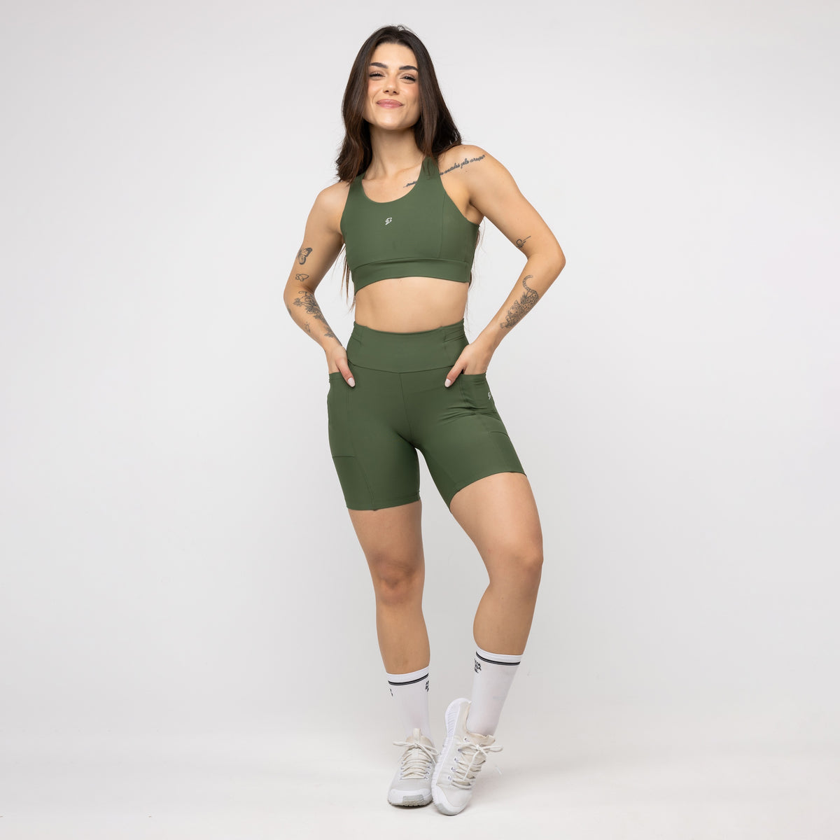 Bermuda com Bolsos Running - Verde Oliva