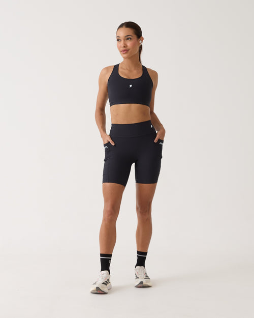 Bermuda com Bolso Run Club - Preto