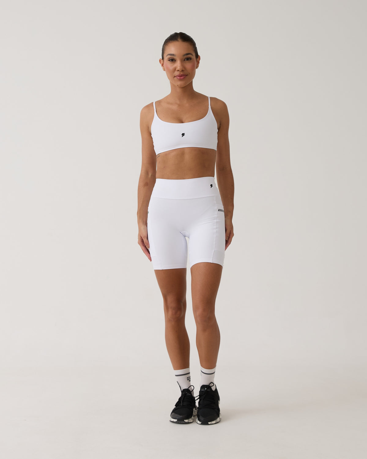 Bermuda com Bolso Run Club - Branco
