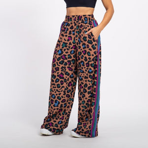 Calça Sport High Tech Estampada - Onça Color