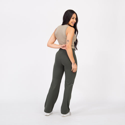 Calça Flaire Soft com Bolso - Verde Pinheiro