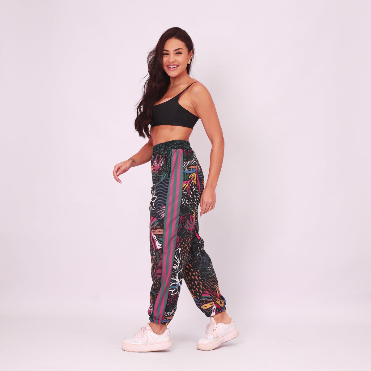 Calça Jogger Bolso High Tech - Inverno Tropical