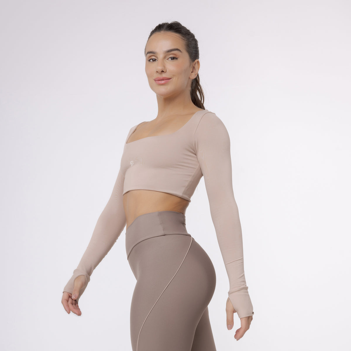 Top Cropped Manga Longa Sleek - Café com Leite