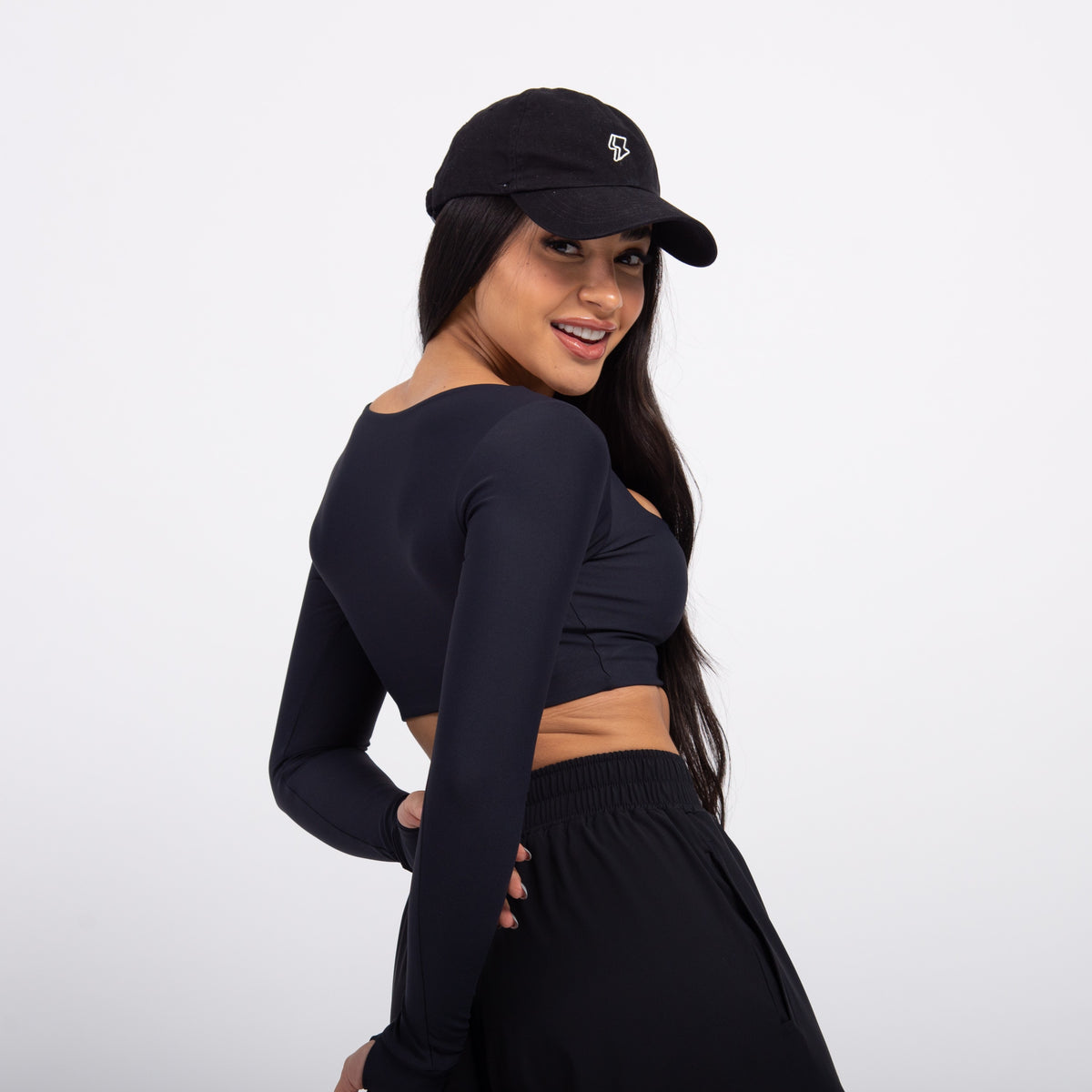 Top Cropped Manga Longa Sleek - Preto