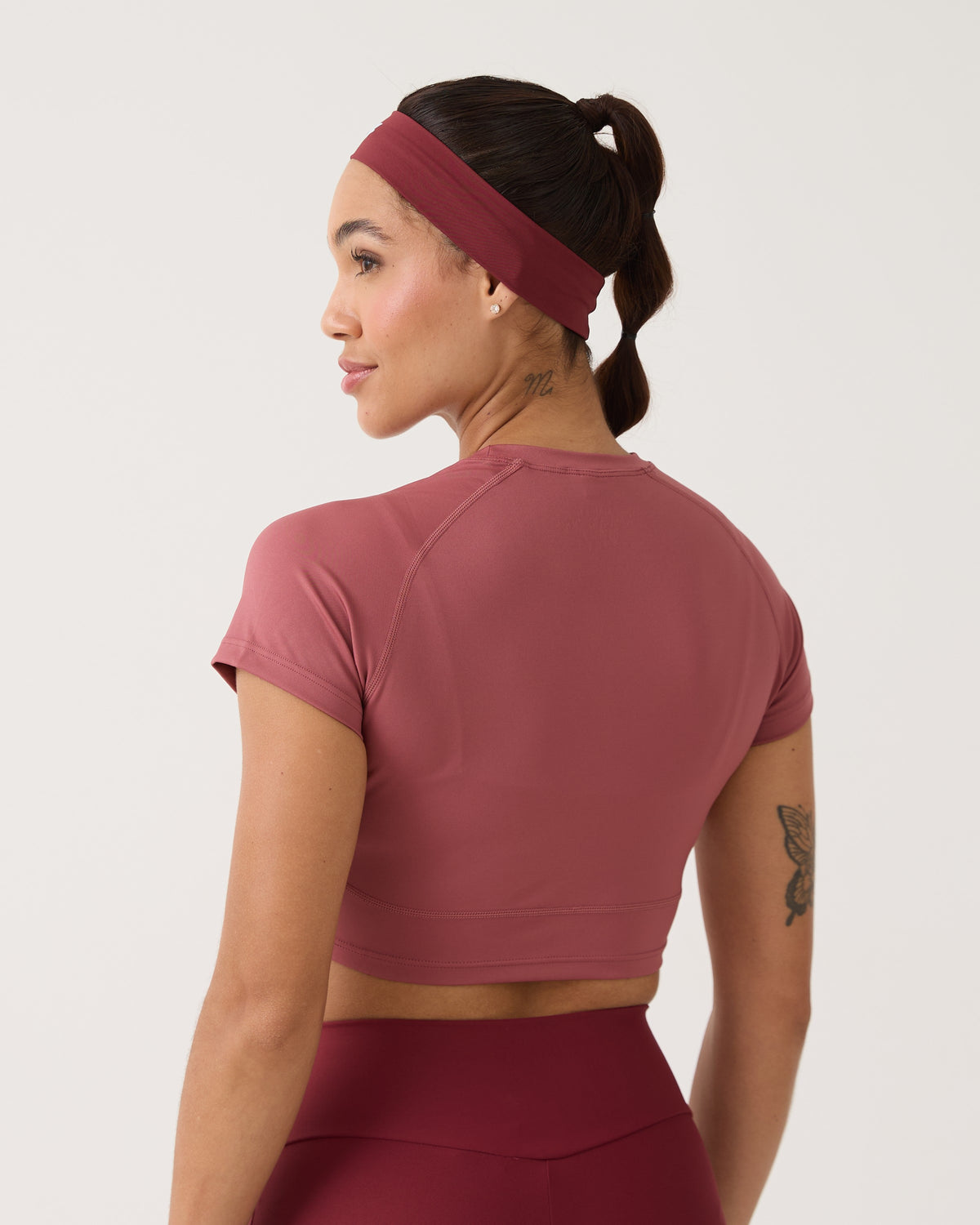 Cropped Raglan Anatômico - Romã Dark