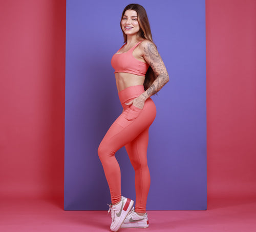 Legging Com Bolso Recorte Anatômico - Coral