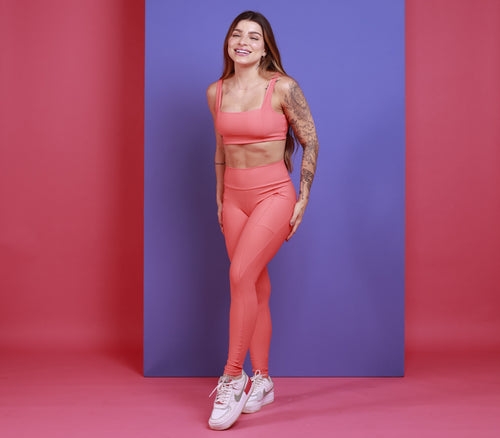 Legging Com Bolso Recorte Anatômico - Coral
