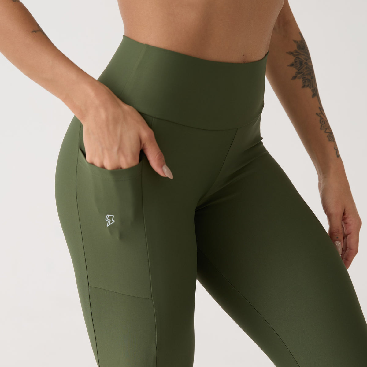Legging Bolso Unilateral - Verde Oliva