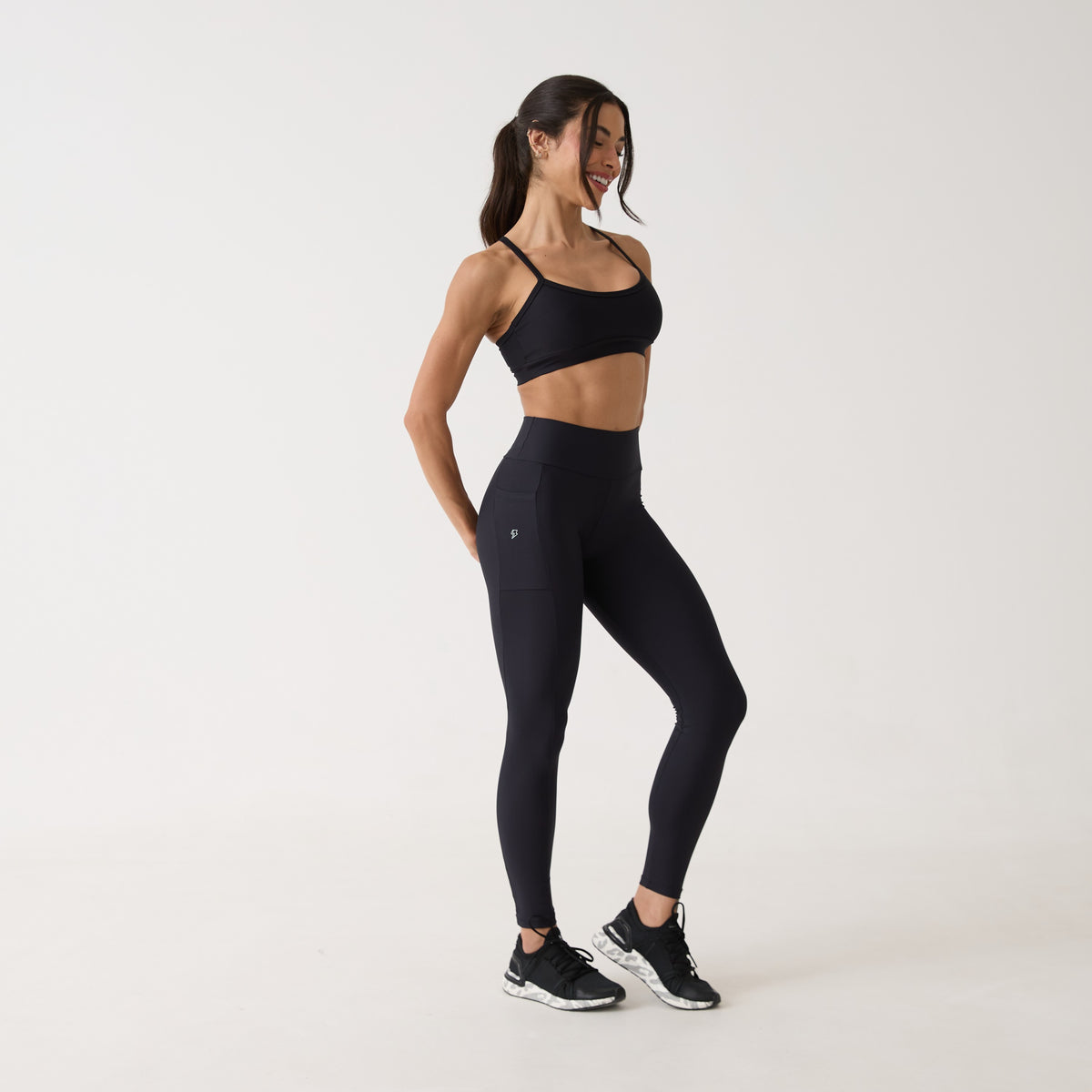 Legging Bolso Unilateral - Preto