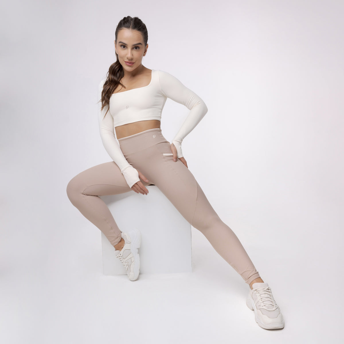 Legging com Bolso Fita Bicolor - Café com Leite &amp;amp; Off White