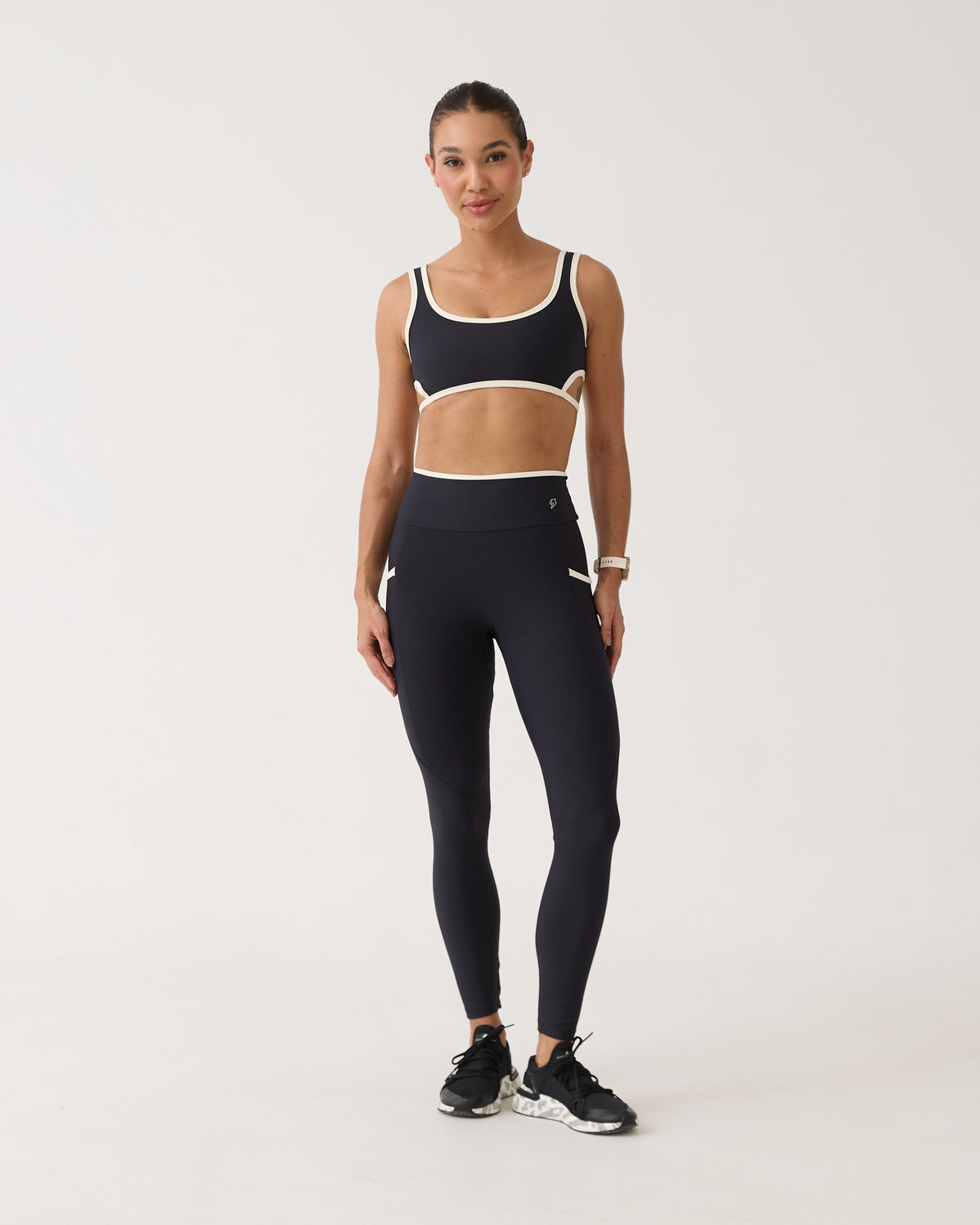 Legging com Bolso Fita Bicolor - Preto & Off White