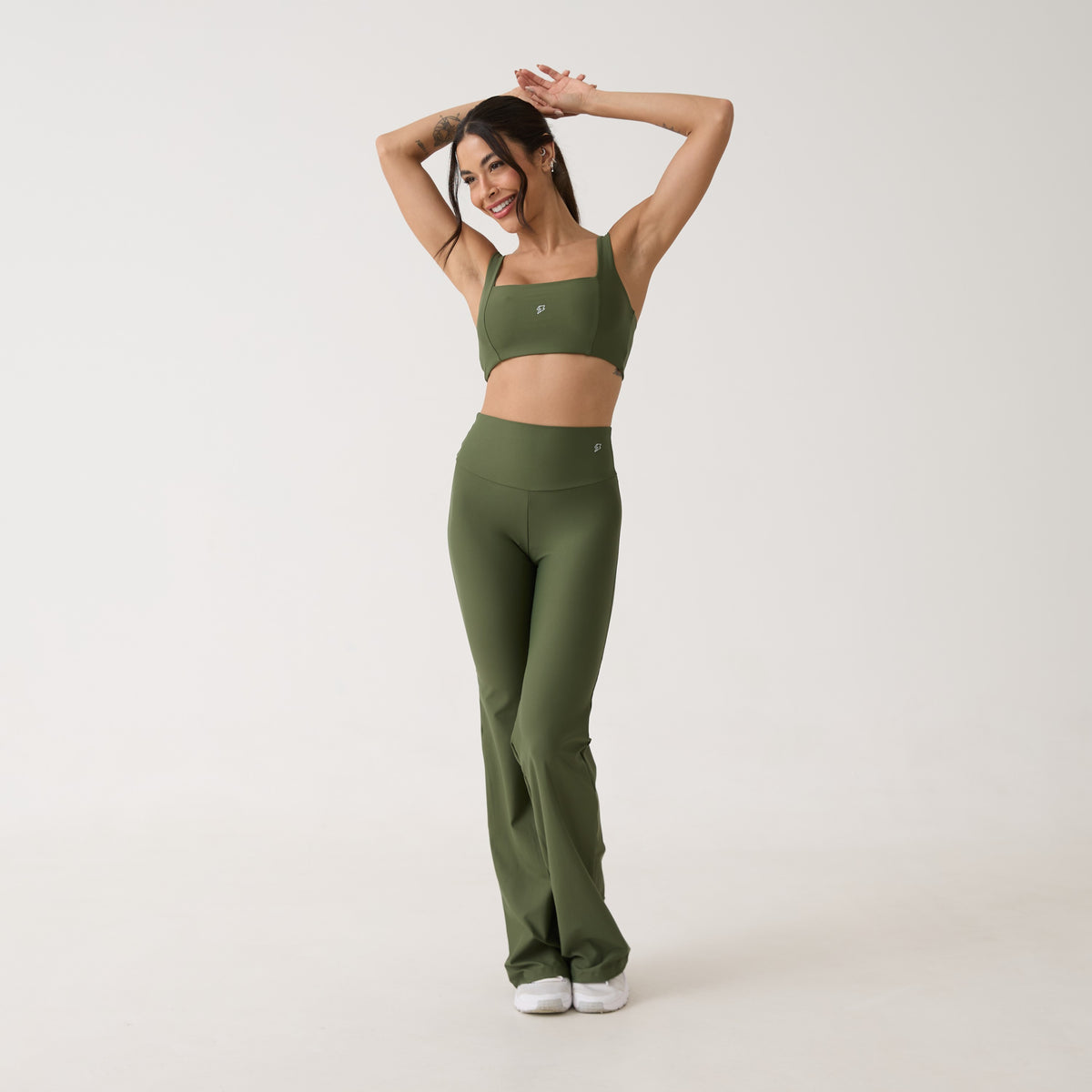 Calça Flare Element - Verde Oliva