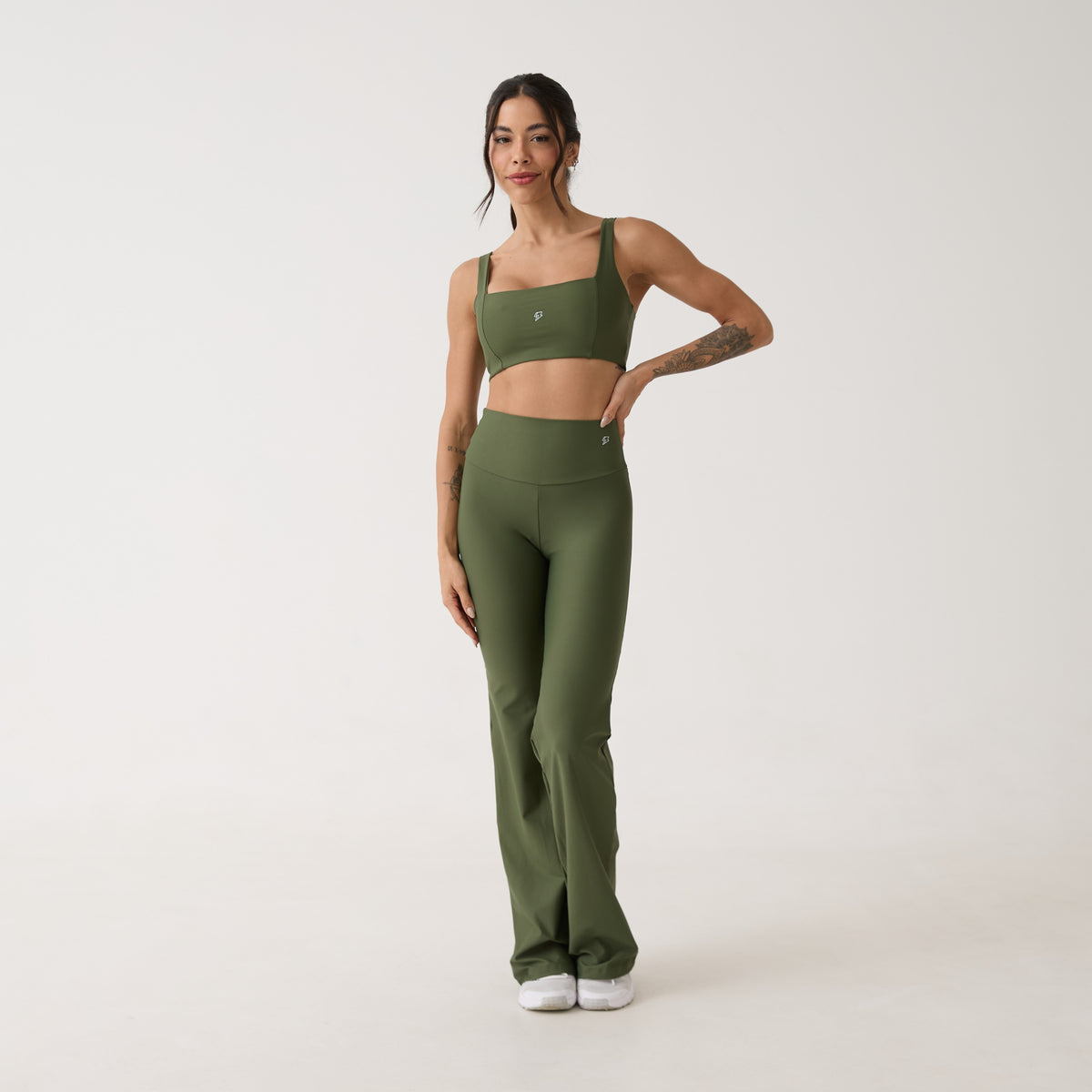 Calça Flare Element - Verde Oliva